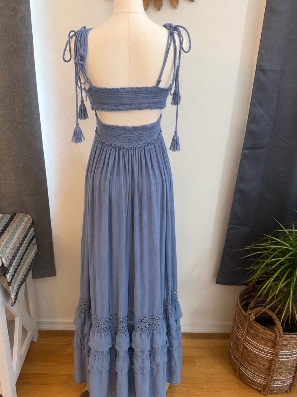 Free People Santa Maria Maxi Dress Satellite Sky Blue Open Back Tassel Boho Maxi - Picture 2 of 2